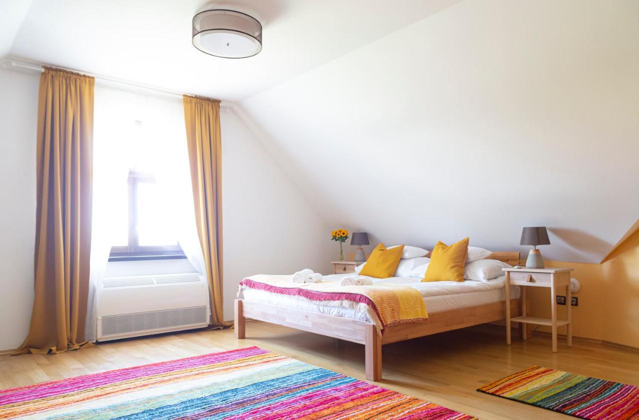 Fiastyúk Udvarház Csor Exterior foto